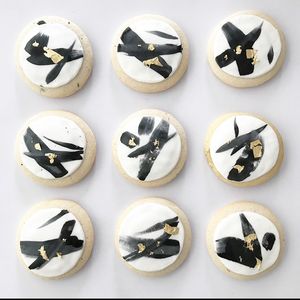 Image post by @theblondewhobakes on Instagram