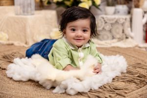 Image post by @newbornbabyphotographystudio on Instagram