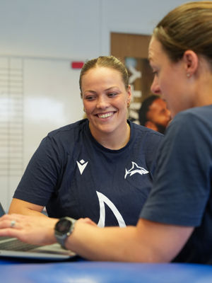 Image post by @salesharkswomen on Instagram