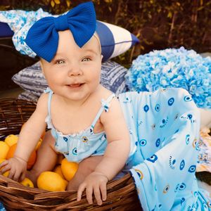 Image post by @poshpeanut on Instagram