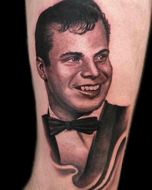 Image post by @skindesigntattoos on Instagram