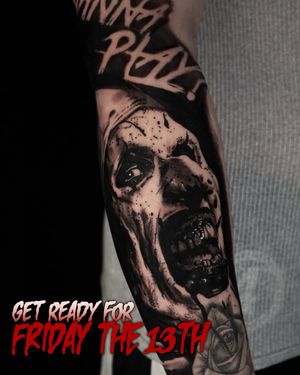 Image post by @skindesigntattoos on Instagram