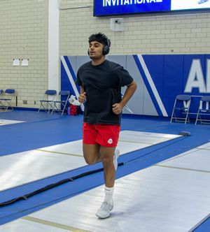 Image post by @ohiostatefencing on Instagram