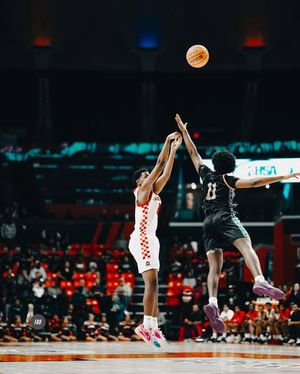 Image post by @onlysolucky on Instagram