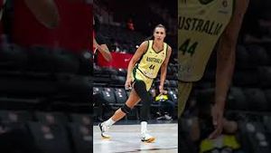 Video post by @basketballaus on YouTube