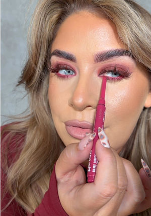 Video post by @beckymorganmakeup on TikTok