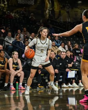 Image post by @oaklandwbb on Instagram