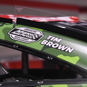 Image post by @nascarroots on Instagram