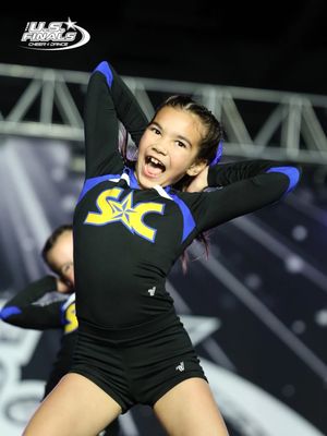 Image post by @varsityallstar on Instagram