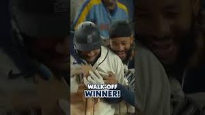 Video post by @mariners on YouTube