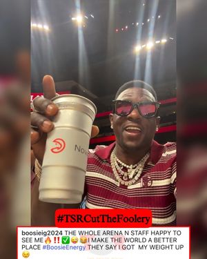 Image post by @theshaderoom on Instagram