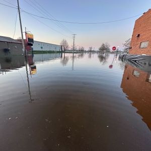 Image post by @foxweather on Instagram