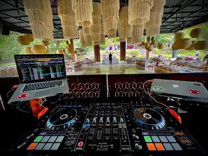 Image post by @dj_parties on Instagram