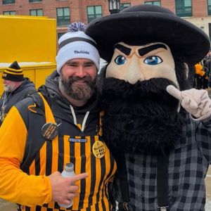 Image post by @kelcebrothers on Instagram