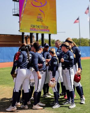 Image post by @USASoftballWNT on Twitter/X