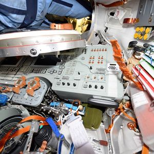 Image post by @iss on Instagram