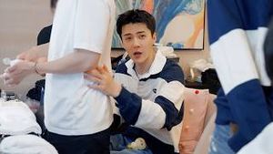 Video post by @weareoneexo on YouTube