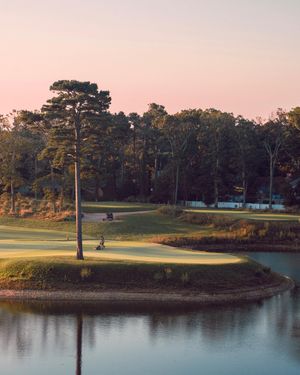 Image post by @unionleaguegolf on Instagram