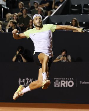 Image post by @alex2mumu on Instagram