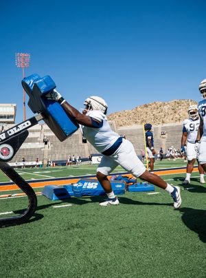 Image post by @utepfb on Instagram
