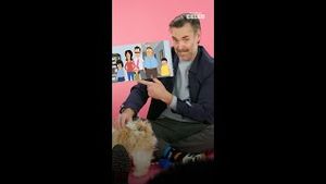 Video post by @buzzfeedceleb on YouTube