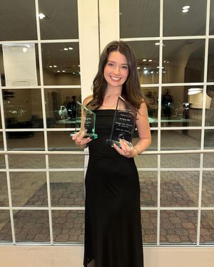 Image post by @emmagracehodges on Instagram