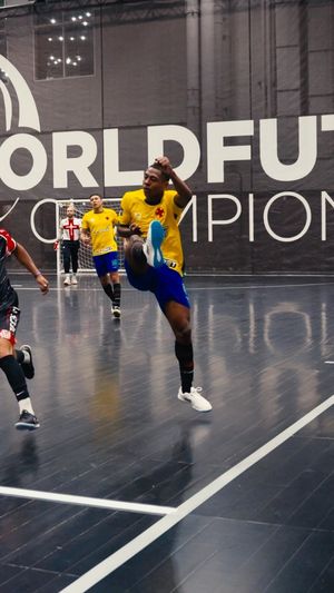 Video post by @theunitedfutsal on Facebook