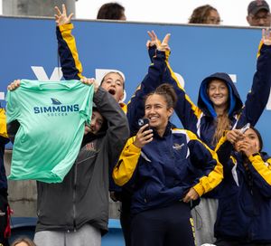 Image post by @simmonssharks on Instagram
