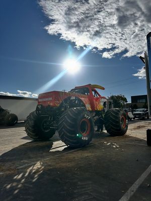 Image post by @rtrv23 on Instagram