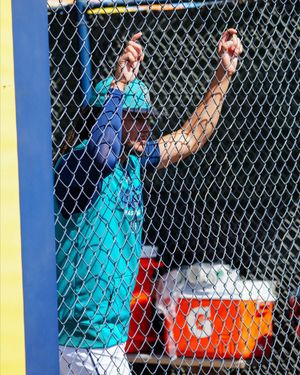 Image post by @Mariners on Twitter