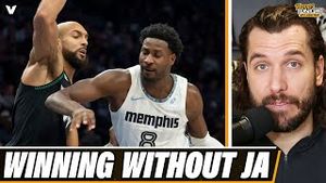 Video post by @hoopstonight on YouTube