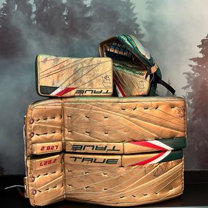 Image post by @thehockeylodge on Instagram