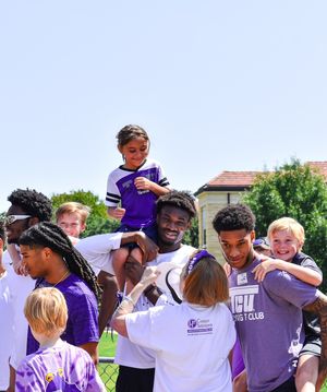 Image post by @flyingtclub on Instagram