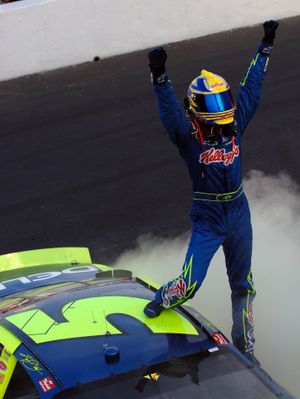 Image post by @teamhendrick on Instagram