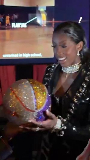 Video post by @YahooSports on Twitter