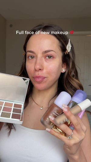 Video post by @anyaweitz on TikTok