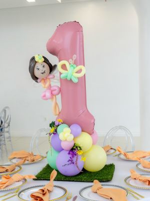 Image post by @partyup_balloons_by_melissa on Instagram