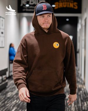 Image post by @NHLBruins on Twitter/X