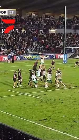 Video post by @FloRugby on Facebook