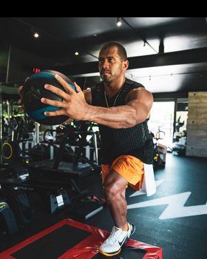 Image post by @dangerusswilson on Instagram