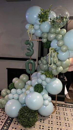 Video post by @balloons_by_victoria_dz on Instagram
