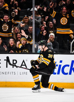 Image post by @NHLBruins on Twitter
