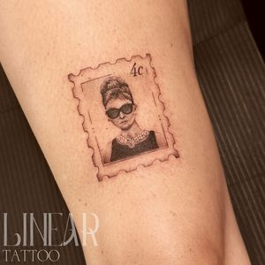 Image post by @christina.lineartattoo on Instagram