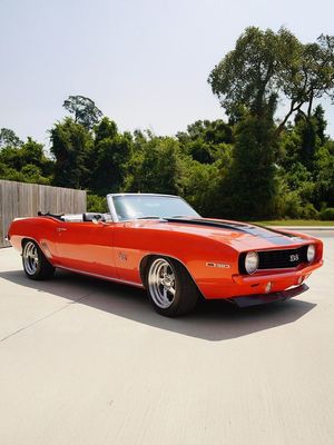 Image post by @barrett_jackson on Instagram