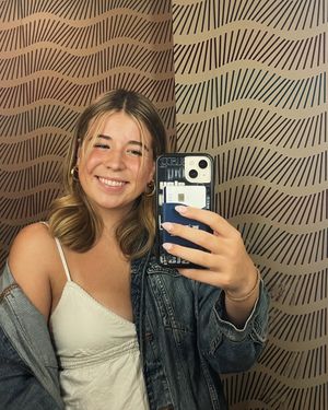 Image post by @axidmu on Instagram