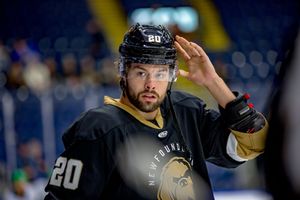 Image post by @NLGrowlers on Twitter