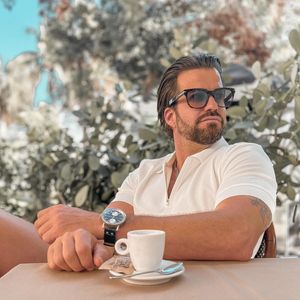 Image post by @johnnybananas on Instagram