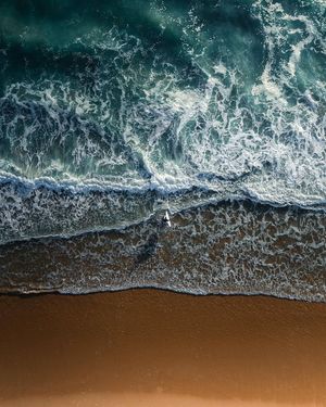 Image post by @droneartgallery on Instagram