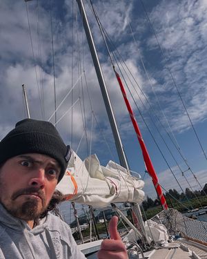 Image post by @sailing_with_phoenix on Instagram