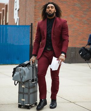 Image post by @leonardwilliams on Instagram